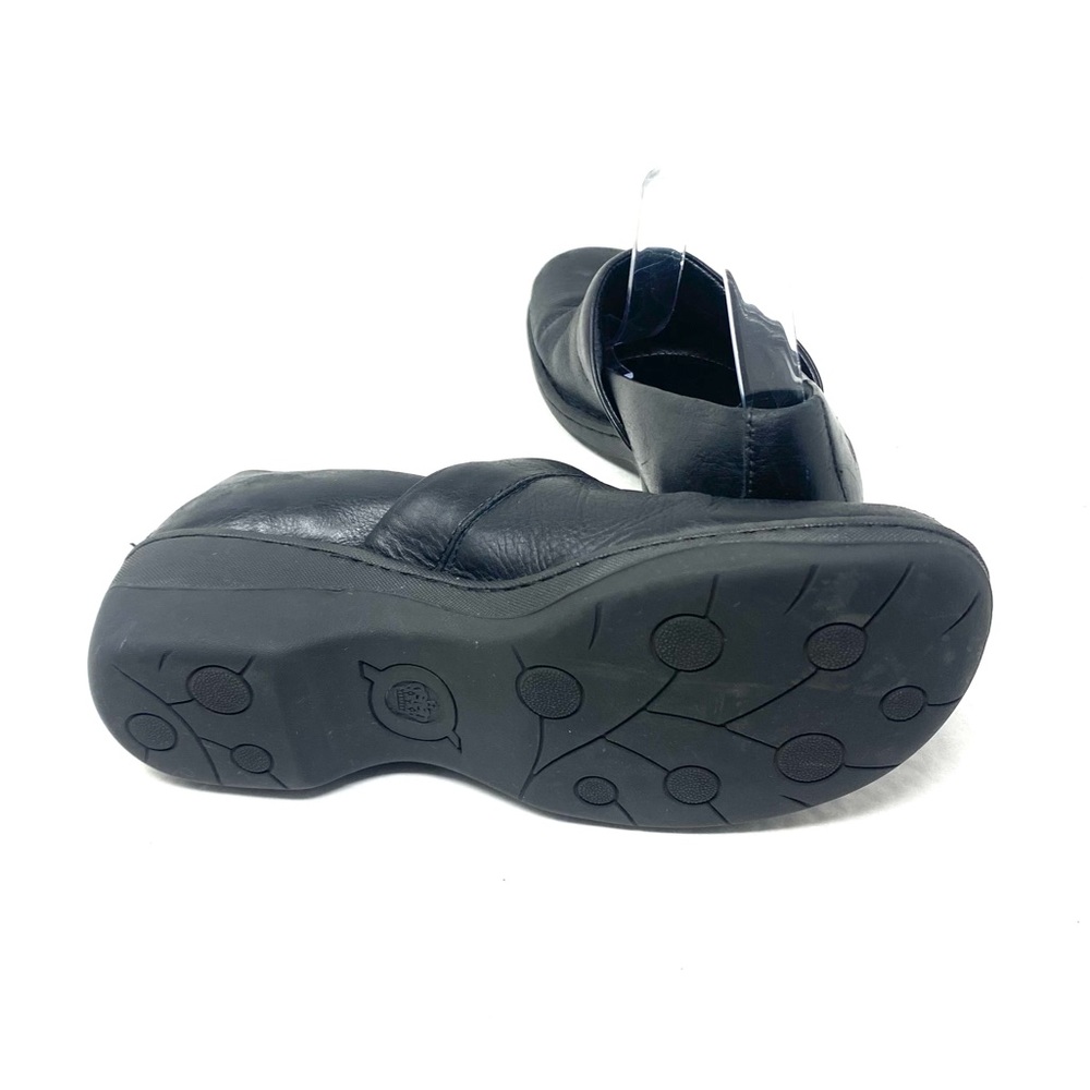 Born Clogs - Picture 3 of 8